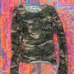 I AM GIA tight mwah camp top with thumb holes